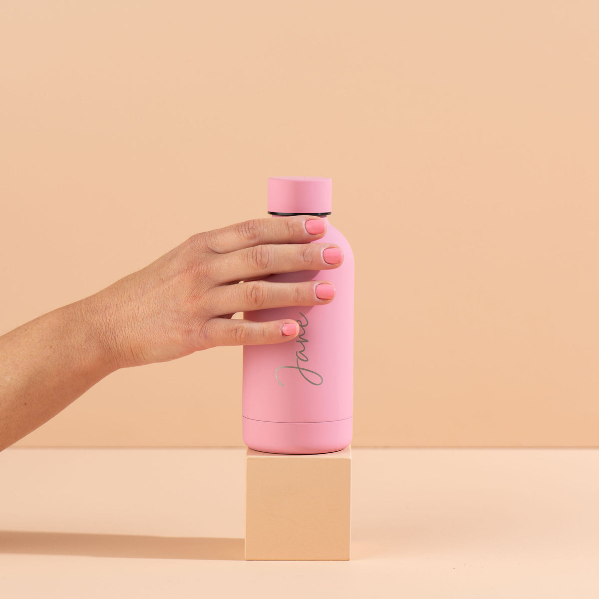 Luxe Soft Touch Bottle || 750ml - Make it Yours || Candy Pink – My ...